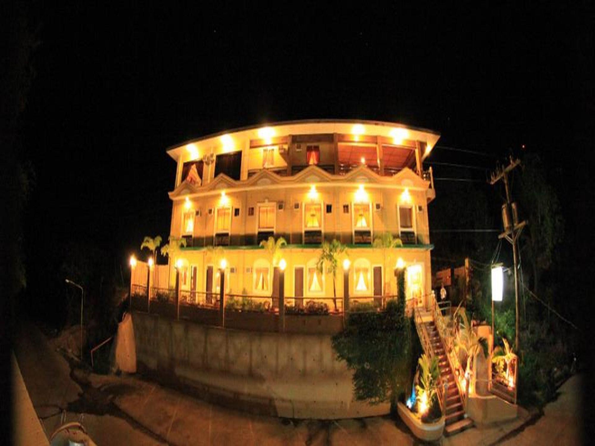 ホテルMount Tapyas コロン エクステリア 写真